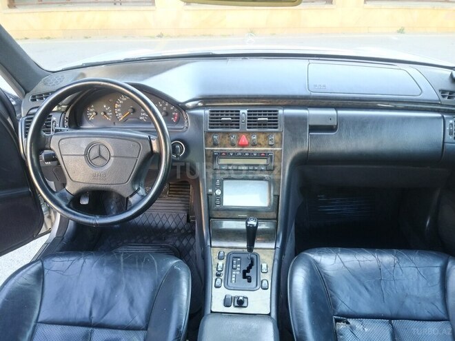 Mercedes E 240 1998, 450,310 km - 2.4 l - Bakı