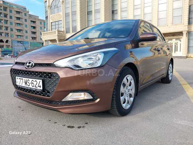 Hyundai i20 2015, 195,000 km - 1.1 l - Bakı