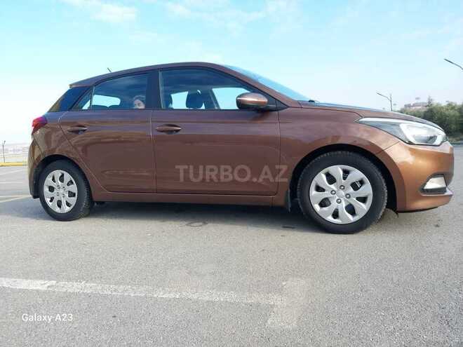 Hyundai i20 2015, 195,000 km - 1.1 l - Bakı