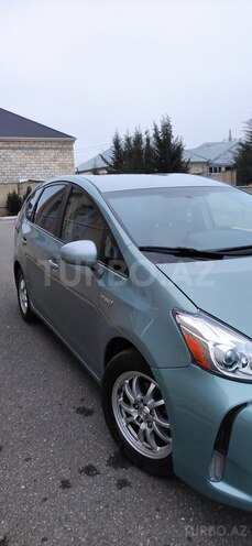 Toyota Prius V 2015, 304,166 km - 1.8 l - Bakı