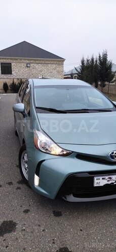 Toyota Prius V 2015, 304,166 km - 1.8 l - Bakı