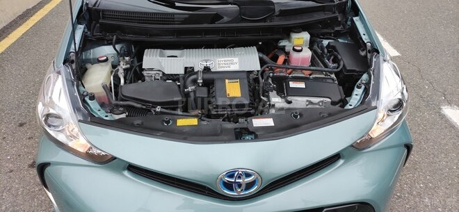 Toyota Prius V 2015, 304,166 km - 1.8 l - Bakı