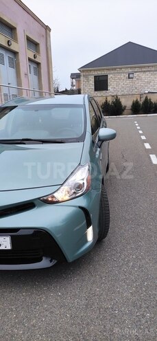 Toyota Prius V 2015, 304,166 km - 1.8 l - Bakı