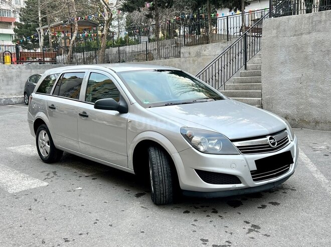 Opel Astra 2009, 238,000 km - 1.3 l - Bakı