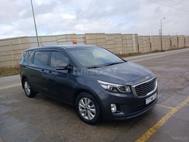 Kia Carnival 2016, 180,000 km - 2.2 л - Bakı
