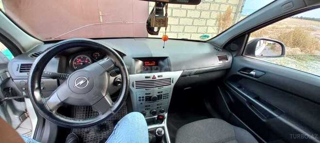 Opel Astra 2009, 250,000 km - 1.3 l - Gəncə