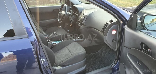 Hyundai i30 2009, 244,400 km - 1.4 l - Bakı
