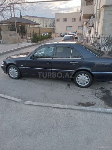 Mercedes C 220 1999, 760,000 km - 2.2 l - Sumqayıt