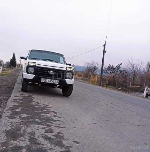 LADA (VAZ) Niva 1996, 150,000 km - 1.6 l - Zaqatala