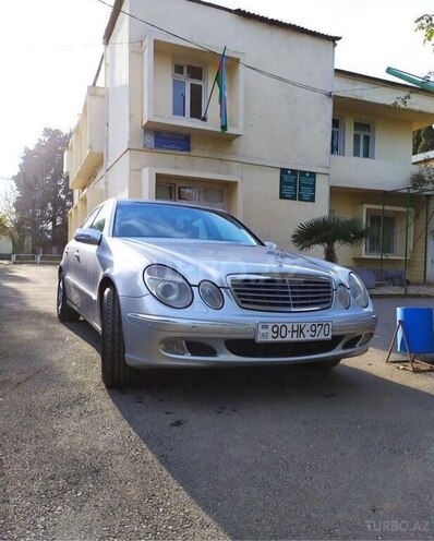 Mercedes E 220 2003, 367,000 km - 2.2 л - Zərdab