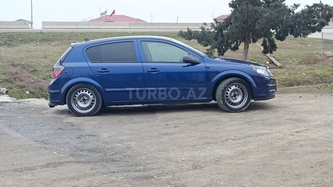 Opel Astra 2004, 205,000 km - 1.4 l - Bakı