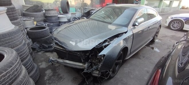 Audi S5 2013, 110,000 km - 3.0 l - Bakı