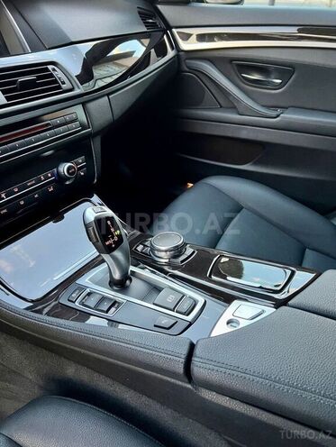 BMW 520 2016, 133,576 km - 2.0 л - Bakı