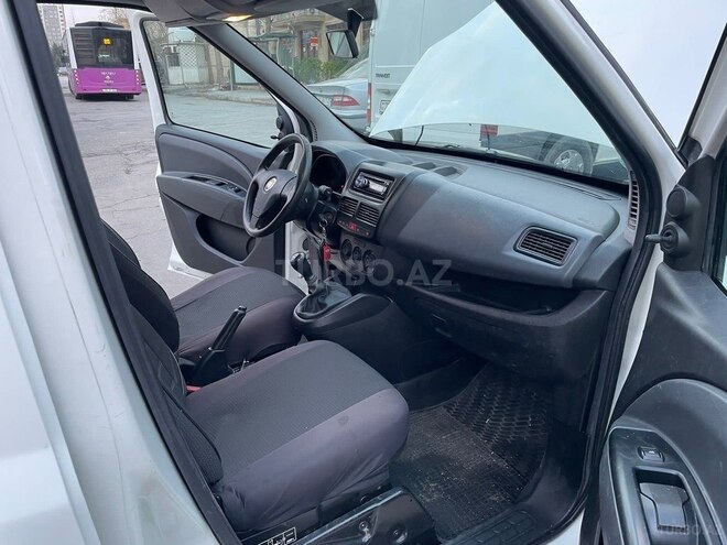 Fiat Doblo 2011, 247,000 km - 1.3 l - Bakı