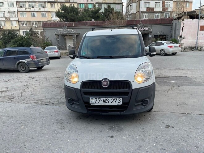 Fiat Doblo 2011, 247,000 km - 1.3 l - Bakı