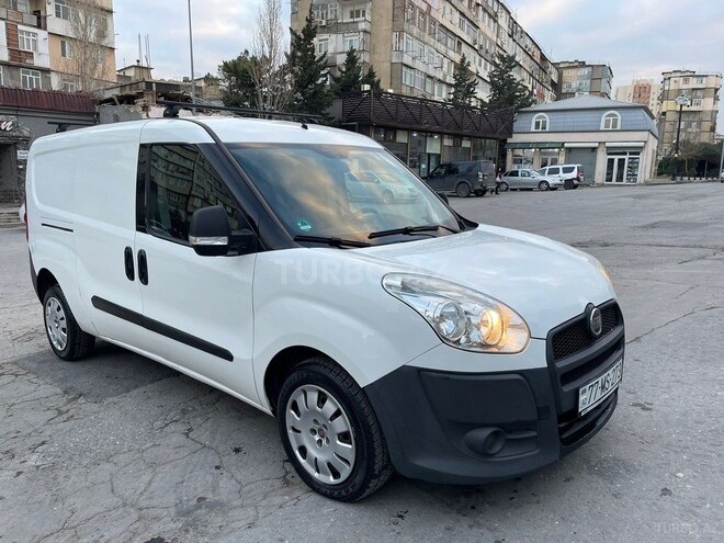 Fiat Doblo 2011, 247,000 km - 1.3 l - Bakı