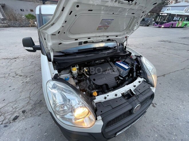 Fiat Doblo 2011, 247,000 km - 1.3 l - Bakı