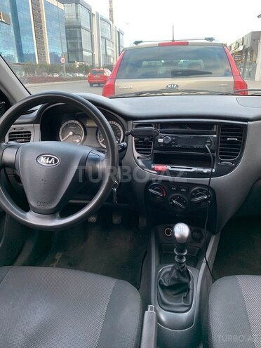 Kia Rio 2006, 243,000 km - 1.5 л - Bakı