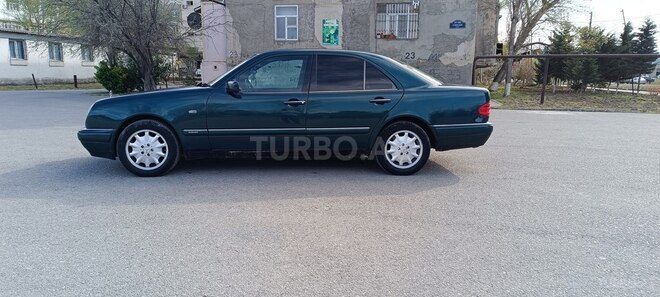 Mercedes E 200 1998, 400,000 km - 2.0 л - Sumqayıt