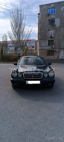 Mercedes E 200 1998, 400,000 km - 2.0 л - Sumqayıt