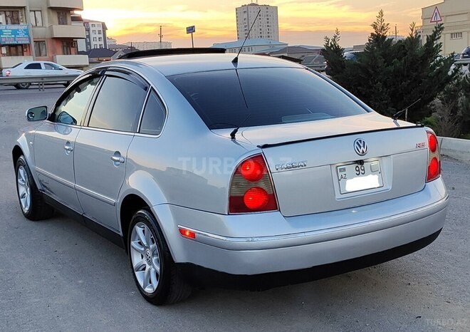 Volkswagen Passat 2003, 290,000 km - 1.8 l - Bakı