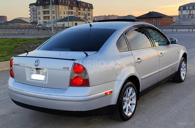 Volkswagen Passat 2003, 290,000 km - 1.8 l - Bakı