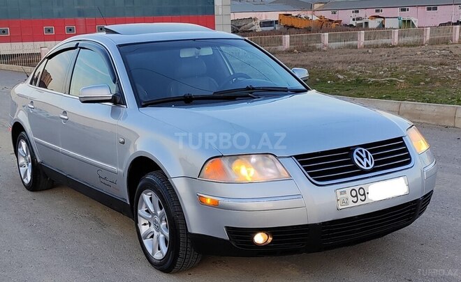 Volkswagen Passat 2003, 290,000 km - 1.8 l - Bakı