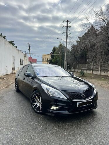 Hyundai Grandeur 2015, 147,000 km - 2.2 л - Bakı