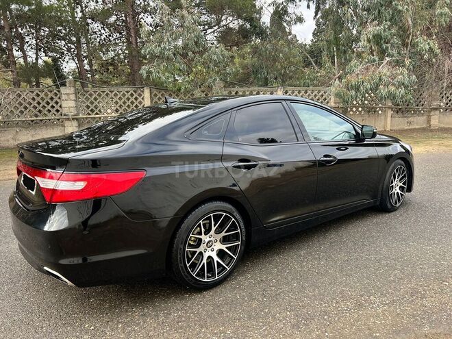 Hyundai Grandeur 2015, 147,000 km - 2.2 л - Bakı