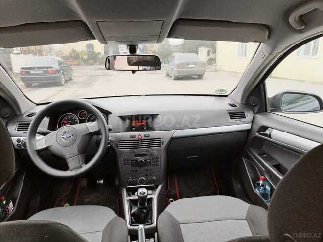 Opel Astra 2004, 184,000 km - 1.4 l - Bakı