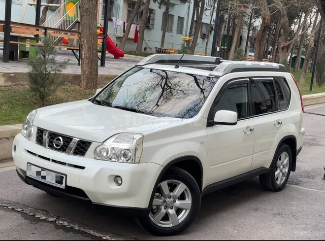 Nissan X-Trail 2010, 220,000 km - 2.5 l - Bakı