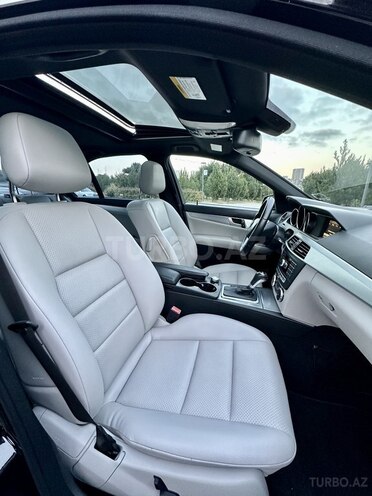 Mercedes C 250 2014, 122,000 km - 1.8 л - Bakı