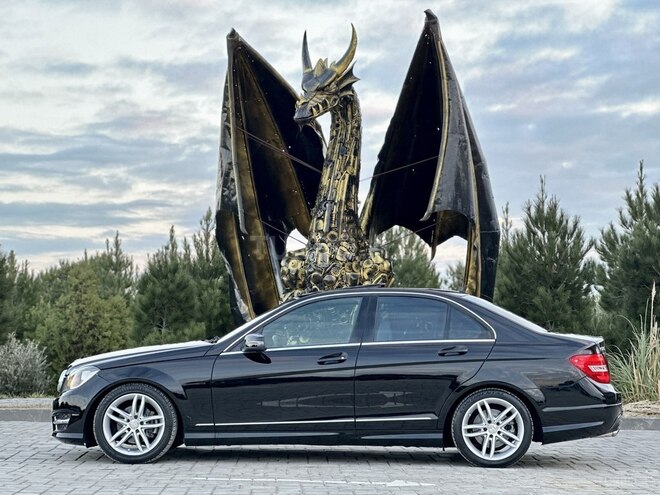 Mercedes C 250 2014, 122,000 km - 1.8 л - Bakı