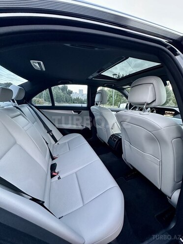 Mercedes C 250 2014, 122,000 km - 1.8 л - Bakı