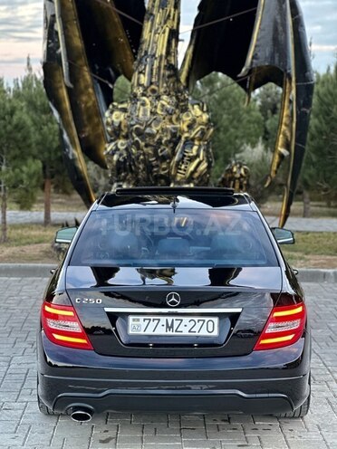 Mercedes C 250 2014, 122,000 km - 1.8 л - Bakı