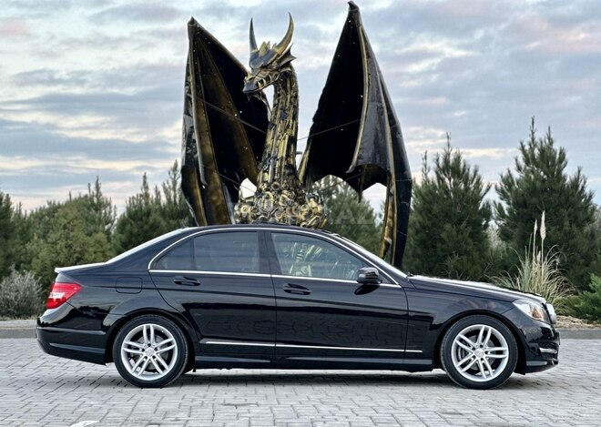 Mercedes C 250 2014, 122,000 km - 1.8 л - Bakı