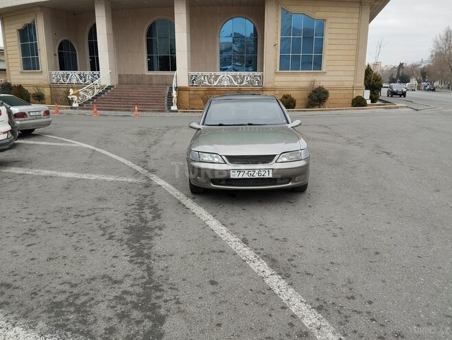 Opel Vectra 1995, 520,000 km - 1.6 л - Bakı