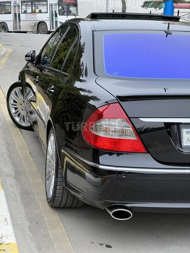 Mercedes E 320 2003, 286,000 km - 3.2 l - Bakı