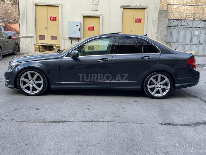 Mercedes C 250 2013, 210,000 km - 1.8 l - Bakı