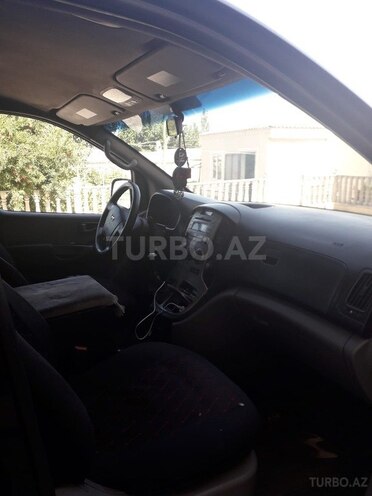 Hyundai H-1 2010, 400,000 km - 2.5 л - Bakı