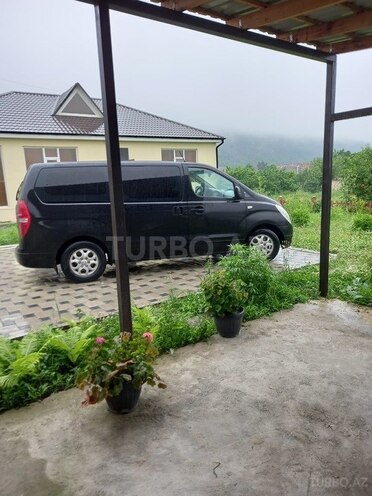 Hyundai H-1 2010, 400,000 km - 2.5 л - Bakı