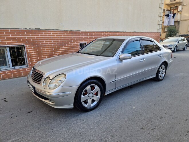 Mercedes E 220 2004, 365,000 km - 2.2 л - Bakı