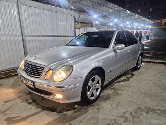 Mercedes E 220 2004, 365,000 km - 2.2 л - Bakı