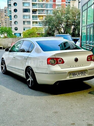 Volkswagen Passat 2006, 338,645 km - 2.0 l - Yevlax