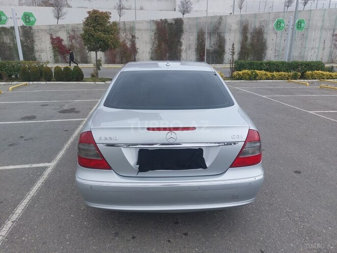 Mercedes E 220 2008, 382,000 km - 2.2 l - Bakı