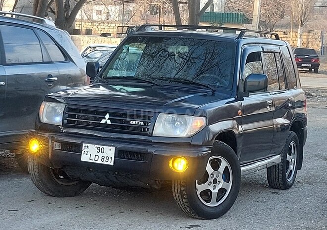 Mitsubishi Pajero io 1999, 245,000 km - 1.8 l - Bərdə