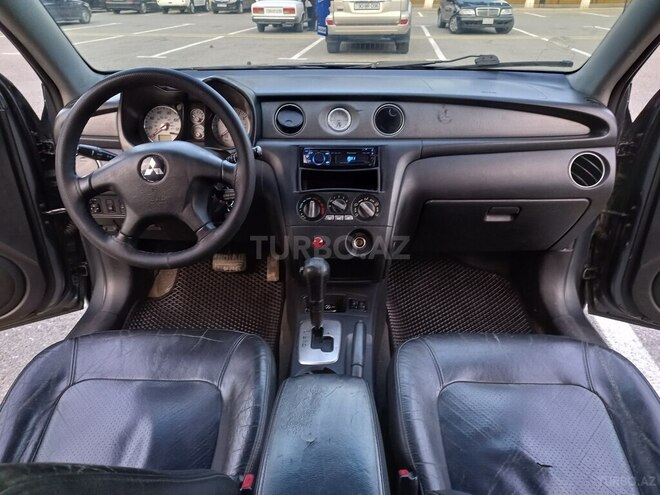 Mitsubishi Outlander 2002, 232,000 km - 2.4 l - Sumqayıt