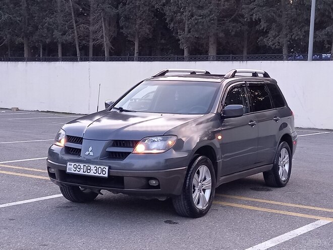 Mitsubishi Outlander 2002, 232,000 km - 2.4 l - Sumqayıt