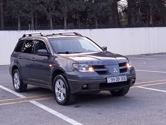 Mitsubishi Outlander 2002, 232,000 km - 2.4 l - Sumqayıt