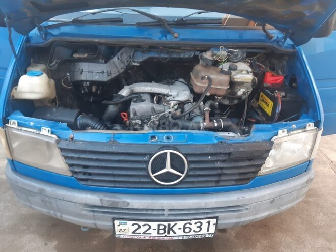 Mercedes 208 D 1995, 330,000 km - 2.3 l - Şəmkir